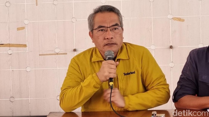 Bupati Bantul Abdul Halim Muslih saat ditemui awak media, Sabtu (22/11/2025).