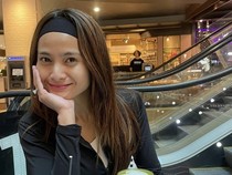 Potret Acha Septriasa yang Hobi Minum Matcha dan Ngemil di Kafe