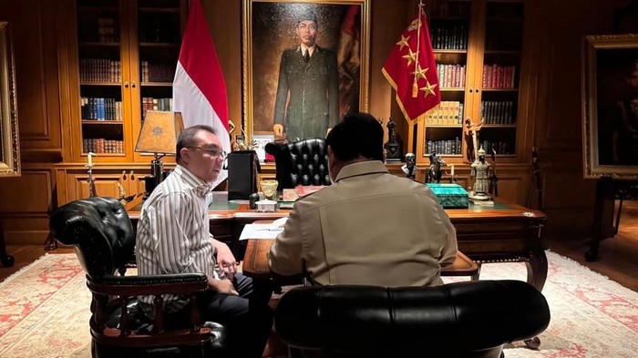 Presiden Prabowo bertemu Wakil Ketua DPR Sufmi Dasco di Hambalang, Sabtu (22/11).