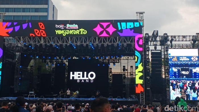 Remember November 2025