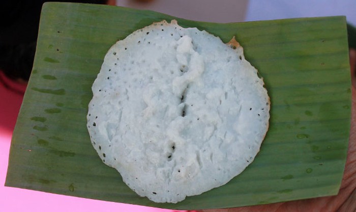 Serabai khas Kutai, Kalimantan Timur.