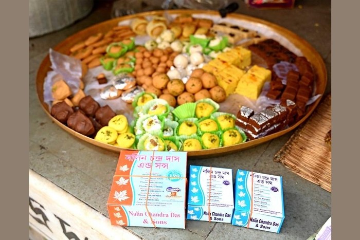 Toko Legendaris Berusia 200 Tahun Ini Jual Manisan Harga Rp 180 Perak Saja!