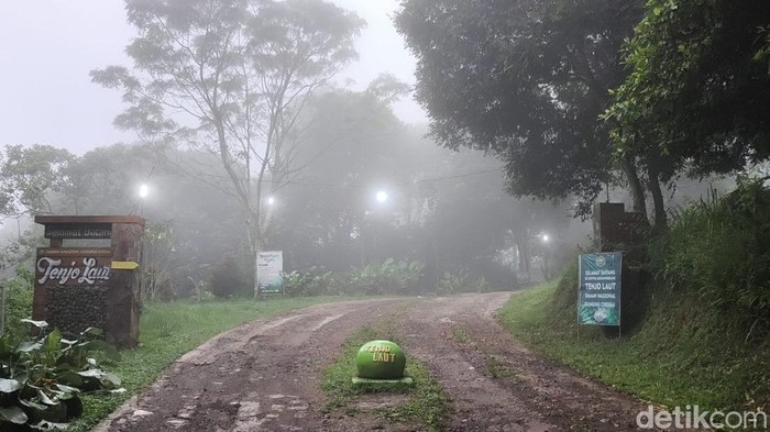 Wisata alam Tenjo Laut Kuningan