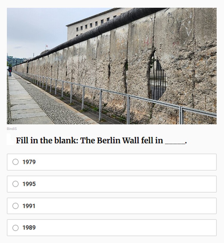 Yuk kita tes pengetahuan kalian soal sejarah. Silahkan jawab pertanyaa-pertanyaan berikut ini.