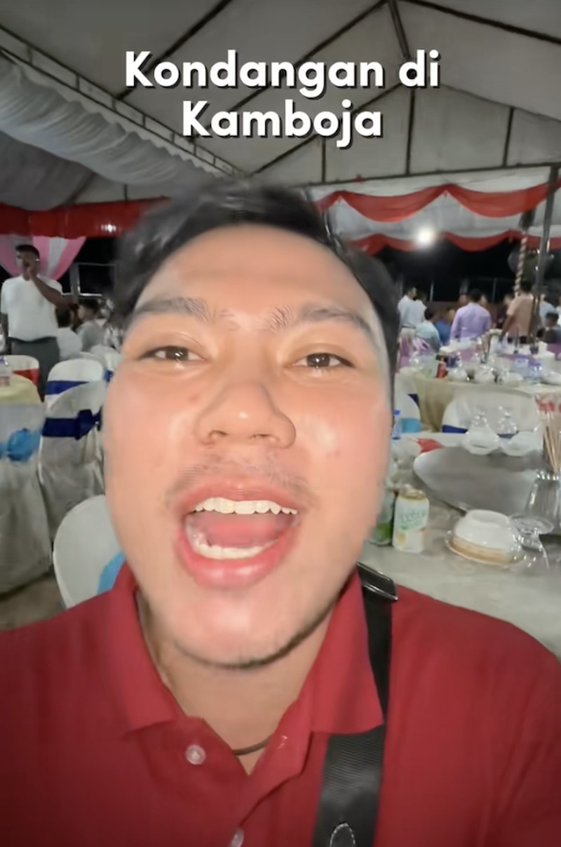 Aa' Juju Pamer Momen Kondangan di Kamboja, Menunya Enak-enak!