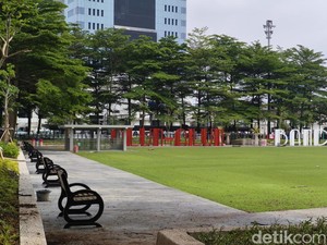Revitalisasi Rampung, Kapan Alun-alun Bandung Dibuka untuk Umum?