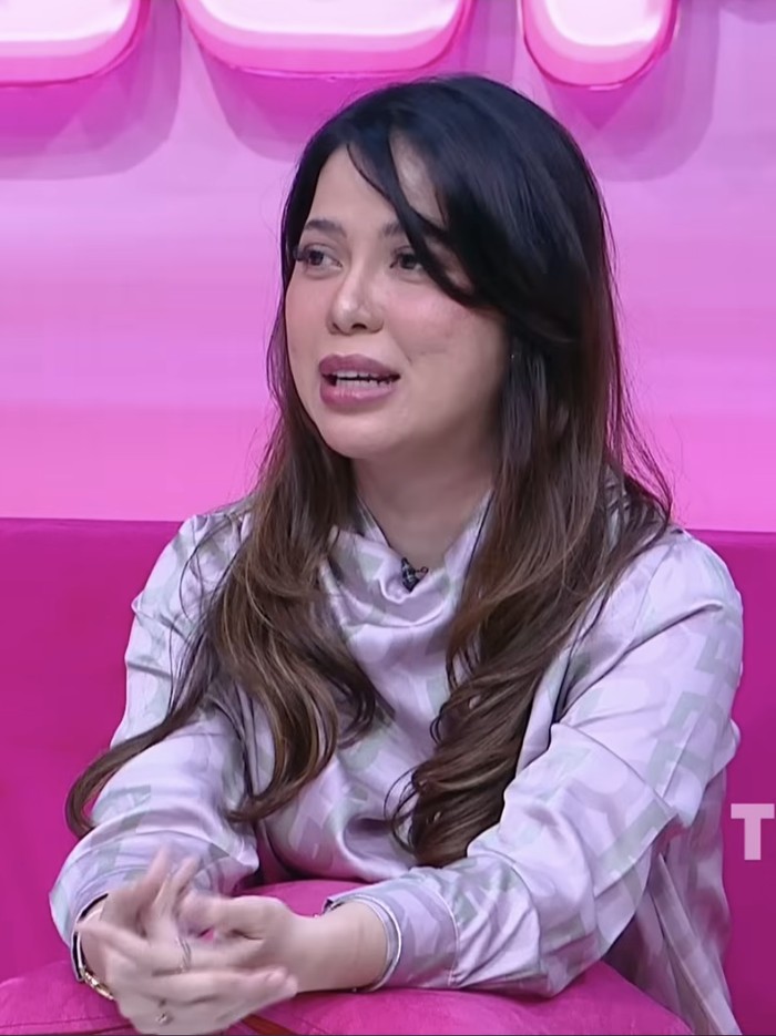 Dokter Kamelia bicara soal Ammar Zoni ajak nikah.