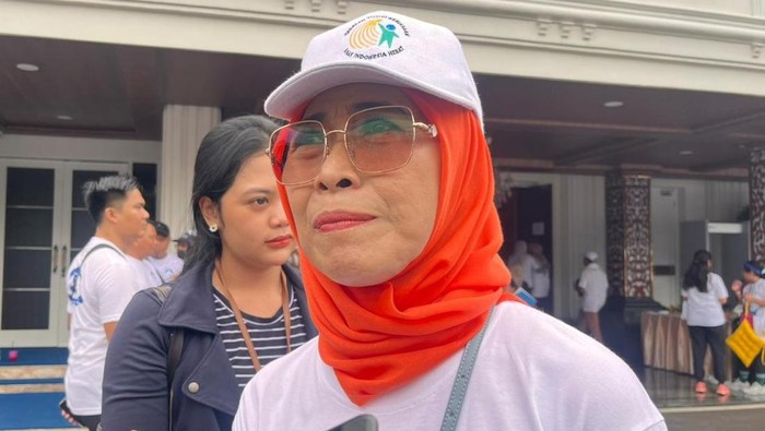 Ketua Komisi X DPR RI, Hetifah Sjaifudian ungkap akan rapat bersama Kemendikdasmen pada 26 November 2025 mendatang.