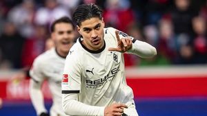 Momen Kevin Diks Cetak Gol Keduanya di Liga Jerman