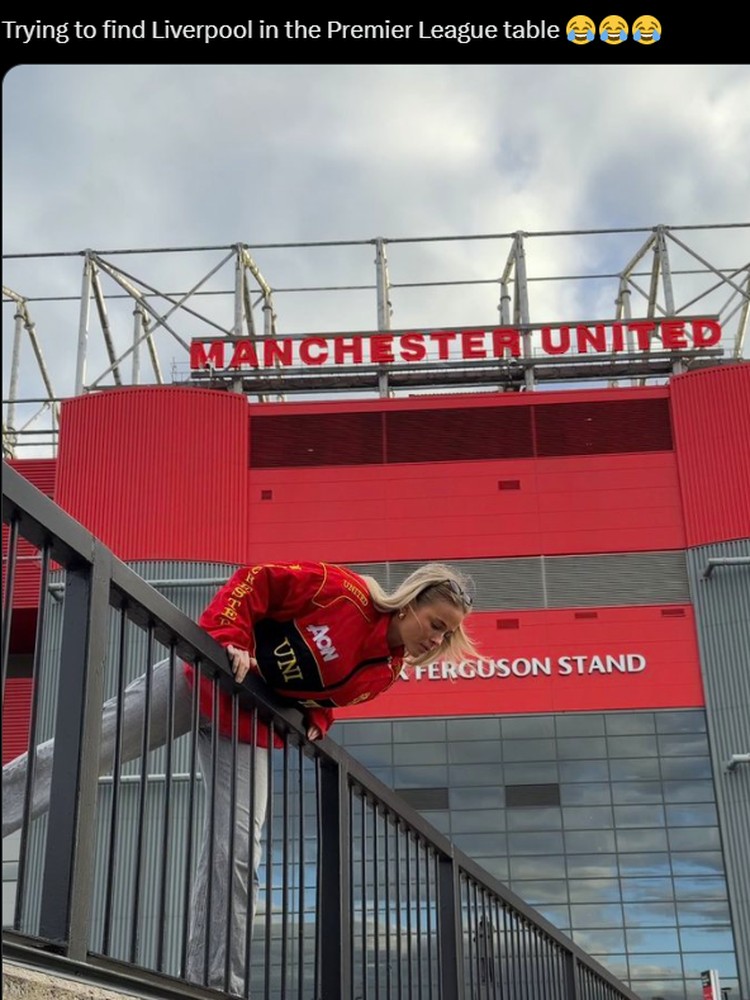 Meme Liverpool Terpuruk di Liga Inggris 2025