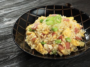 Resep Nasi Goreng Smoked Beef yang Gurihnya Nikmat