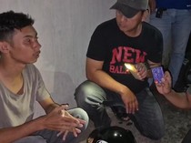 Demi Beli iPhone, Pria di Kediri Curi Kartu ATM Lalu Kuras Puluhan Juta