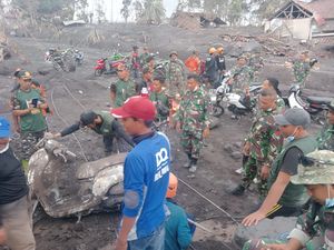 Ada Potensi Banjir Lahar Dingin Semeru, 477 Warga Bertahan di Pengungsian