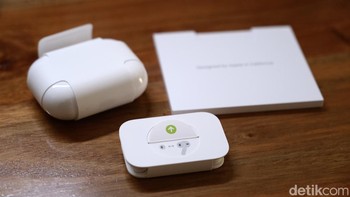 Perubahan paling terlihat ada pada desainnya, yang menurut Apple melibatkan hasil pemindaian dari telinga 10 ribu orang. Foto: detikINET/Anggoro Suryo Jati