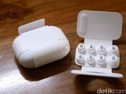 Unboxing Apple Watch 11 dan AirPods Pro 3