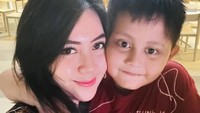 Arfita Dwi Putri juga berterima kasih ke netizen atas segala kepedulian terkait perseteruan dengan Yama Carlos sebelumnya. Makasi banyak untuk semua doa dan dukungan dari kalian semua selama ini. Alhamdulillah akhirnya bisa terlewat dan baik dan berakhir baik sesuai dengan harapan aku Allah jawab satu per satu doa-doaku di waktu yang tepat. Alhamdulillah, tulisnya. (Foto: dok Instagram arfitadwip)