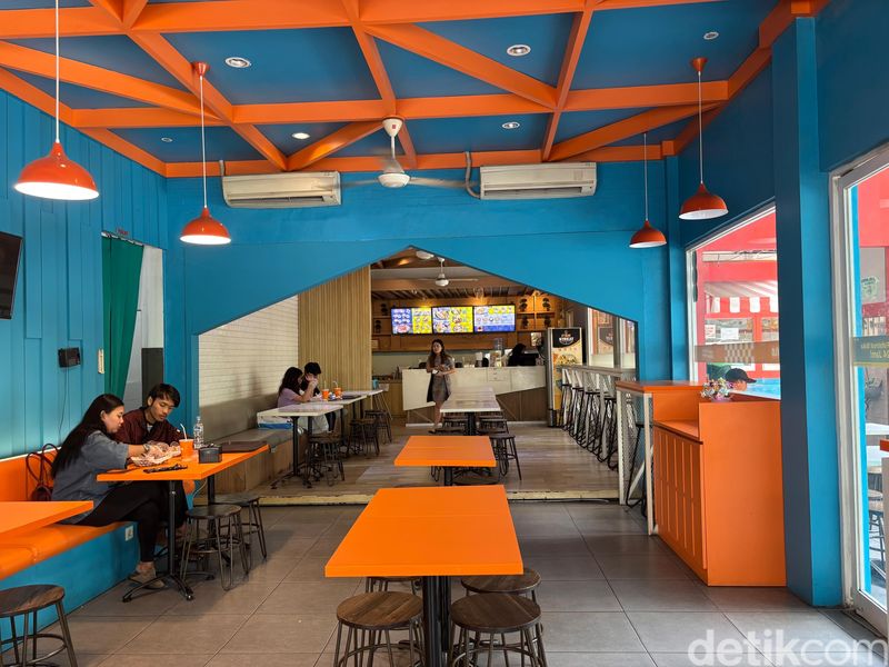 AYLO AYLO, restoran fish and chip baru milik selebgram Niko Al Hakim atau Okin.