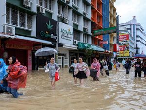 Banjir Meluas di Hat Yai Thailand, Ribuan Wisatawan Terdampak