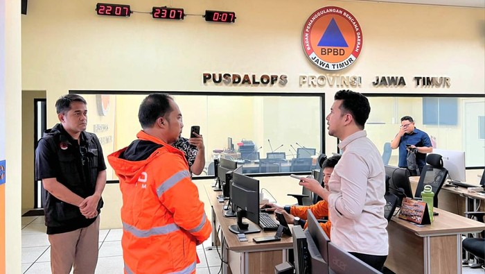 Emil Dardak sidak Pusdalops BPBD Jatim