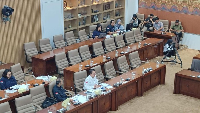 Freeport rapat dengan Komisi VI