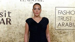 Foto: Gaya Georgina Rodriguez Hingga Lindsay Lohan di Fashion Thrust Arabia