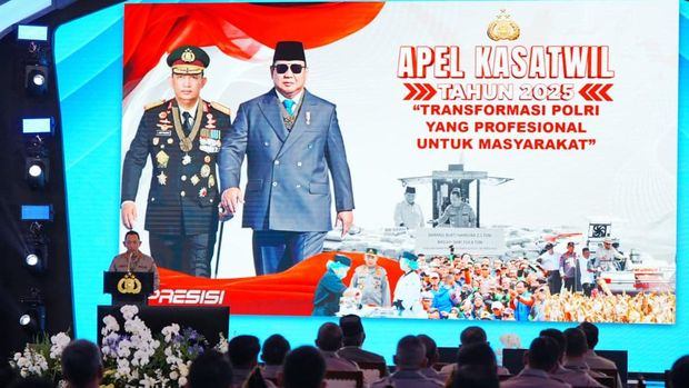 Kapolri Jenderal Listyo Sigit Prabowo menghadiri Apel Kasatwil Polri Tahun 2025 di Cikeas, Kabupaten Bogor, Jawa Barat. (dok Istimewa)