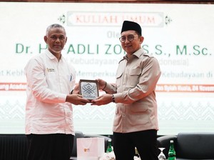 Fadli Zon Tegaskan Mahasiswa Harus Jadi Agen Kebudayaan Digital
