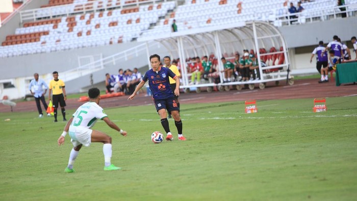 Laga Sumsel United melawan PSMS di Stadion Sriwijaya Jakabaring Palembang