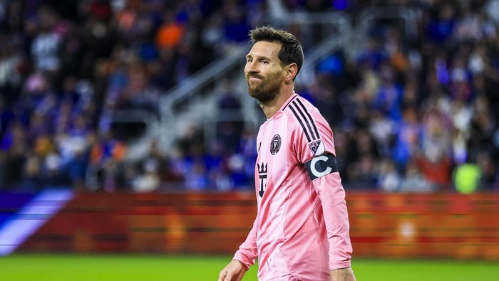 Nov 23, 2025; Cincinnati, Ohio, USA; Inter Miami CF forward Lionel Messi (10) reacts after a missed goal in the second half against FC Cincinnati at TQL Stadium. Mandatory Credit: Katie Stratman-Imagn Images