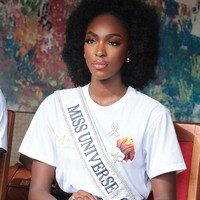 Saat ditanya, “Keterampilan emosional apa yang harus diajarkan kepada setiap anak di sekolah? Olivia memukau juri dengan jawabannya. Foto: Instagram @olivia.yace