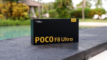 Inilah kotak Poco F8 Ultra versi global. Foto: Adi Fida Rahman/detikINET