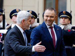 Presiden Polandia Nawrocki Kunjungi Praha, Disambut Hangat Presiden Ceko