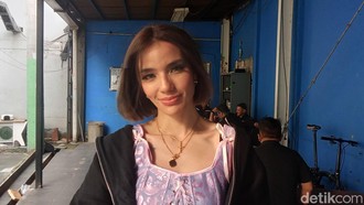 Sheila Marcia Mantapkan Hati Tobat dan Hapus Tato