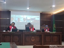 Tok! Mas-mas Pelayaran dkk Divonis 8 Bulan Bui Kasus Aniaya Pacar Ojol