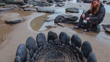 Augere — Jon Foreman, Druidston, Wales, Inggris. Foto: StreetArtUtopia