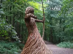 Memukau, Ketika Keindahan Seni Menyatu dengan Alam