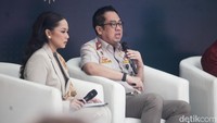 Deputi Karantina Ikan Drama Panca Putra menjelaskan penolakan udang Indonesia oleh AS tidak berasal dari proses produksi, melainkan dari paparan pabrik di kawasan Cikande. Ia memastikan dekontaminasi telah dituntaskan dan pengujian cesium kini dilakukan pada setiap pengiriman.