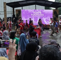 Wulangreh Omah Budaya x Amartha Unjuk Gigi di Gelaran Gugur Gunung 4