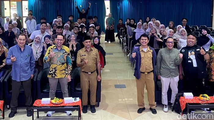 Acara Badami di Unisba Bandung