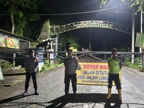 Jalur Cangar Ditutup, Akses Batu-Mojokerto Tak Bisa Dilalui hingga Asesmen