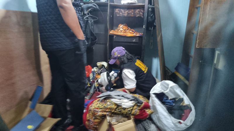 BNN lakukan penggerebekan di Berlan, Matraman, Jaktim (Taufiq/detikcom)