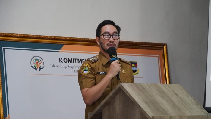 Bupati Bandung Barat, Jeje Ritchie Ismail dalam Forum Kabupaten Bandung Barat Sehat