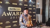 Berperan Besar buat Perkembangan Pariwisata-Ekonomi, Bupati Bogor Raih detikcom Award