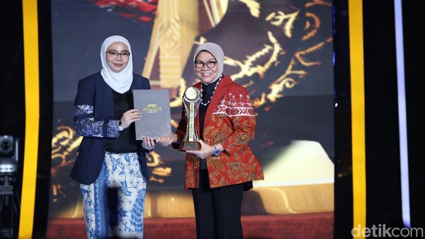 Deretan Penerima Anugerah Ekonomi Kerakyatan
