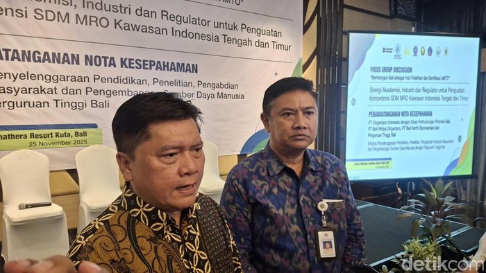Direktur Utama PT Dirgantara Indonesia, Gita Amperiawan, dalam acara FGD dan Penendatanganan MoU mengenai AMTO dan MRO di Kuta, Badung, Selasa (25/11/2025).