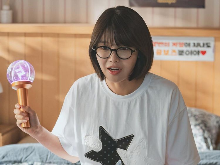 Potret Sooyoung SNSD Jadi Fangirl/Pengacara di Drakor Terbaru I DOL I