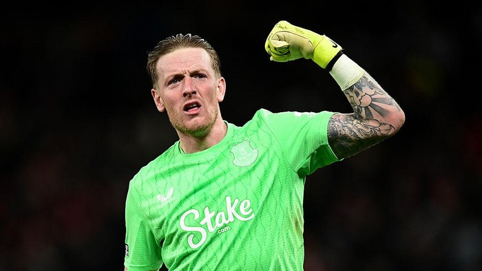 Rumah Baru Jordan Pickford Bukan Kaleng-kaleng, Pernah Dihuni Bangsawan Inggris