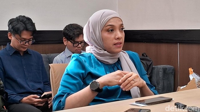 Juru Bicara Kementerian ESDM, Dwi Anggia