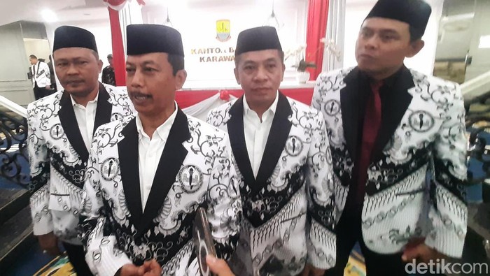Kepala Dinas Pendidikan Pemuda dan Olahraga Kabupaten Karawang Wawan Setiawan