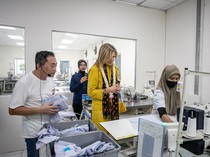 Ratu Maxima Kunjungi Pabrik di Sragen, Sempat Ngobrol dengan Pekerja